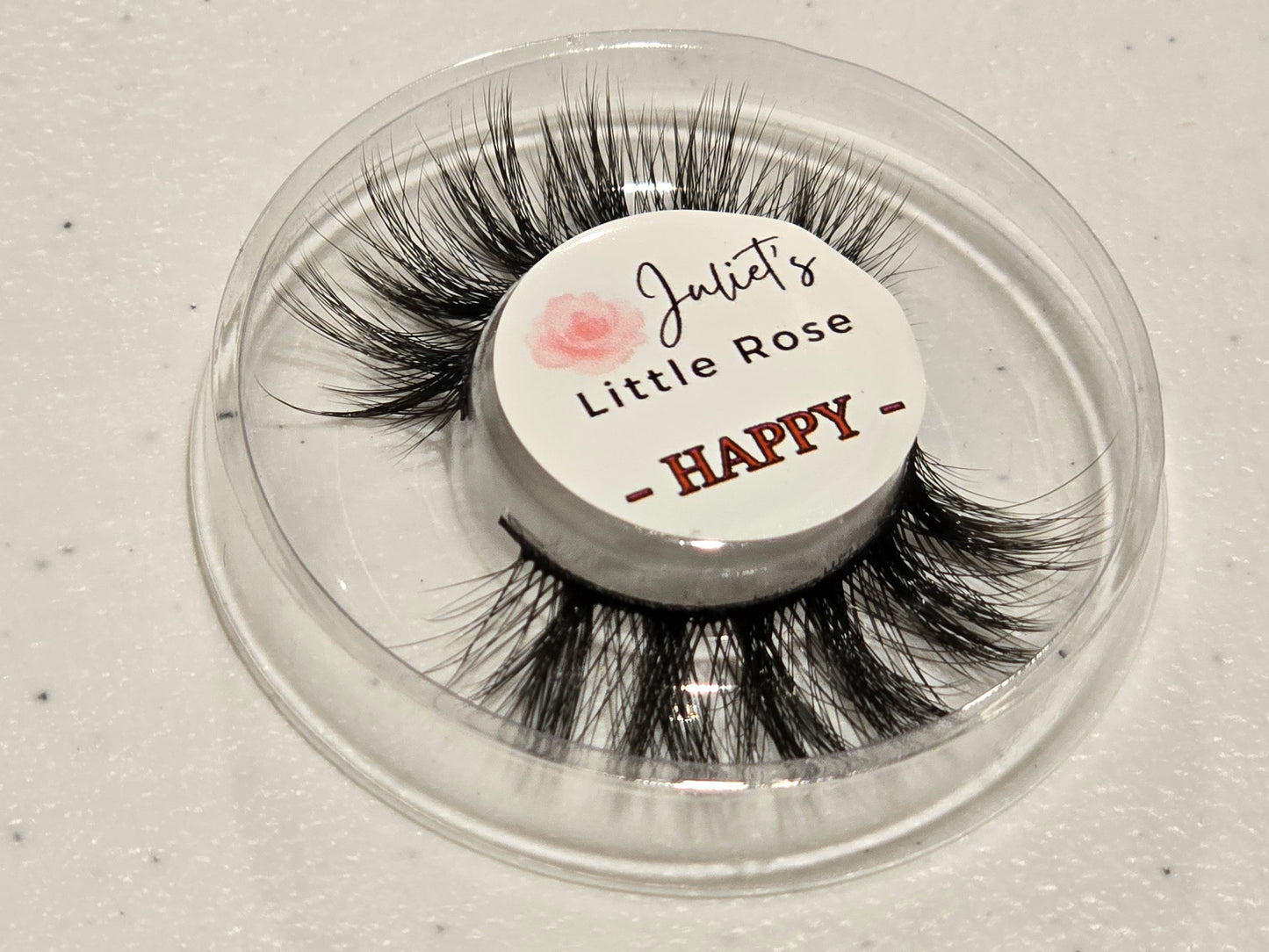 E01 - HAPPY Eyelashes