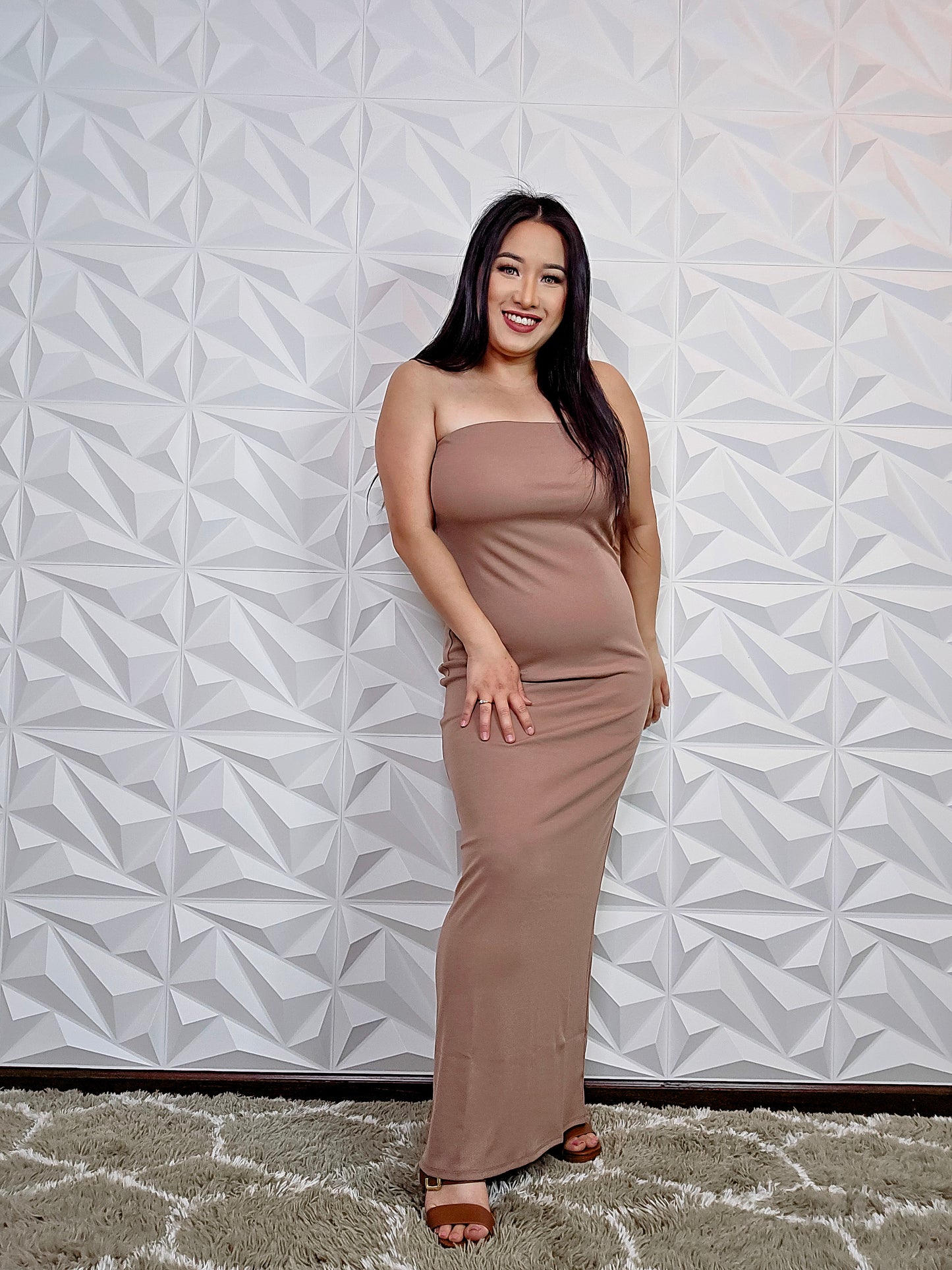 D334 - Solid Strapless Tube Maxi Dress w/ Back Slit (Mocha)