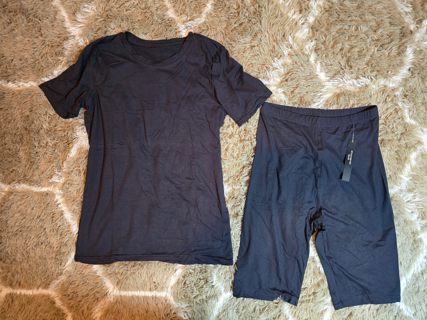 SET40 - Buttery Soft Basic Top & Biker Short SET (CHARCOAL)