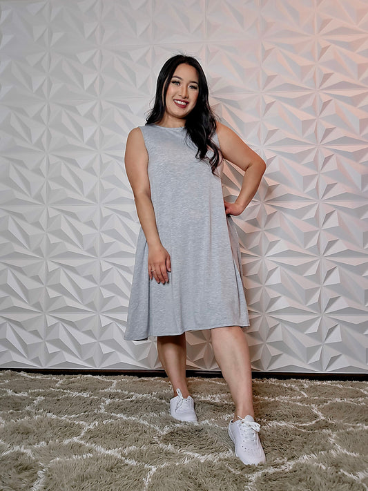 D250 - Sleeveless Flared Dress w/ Pockets (H. Grey)