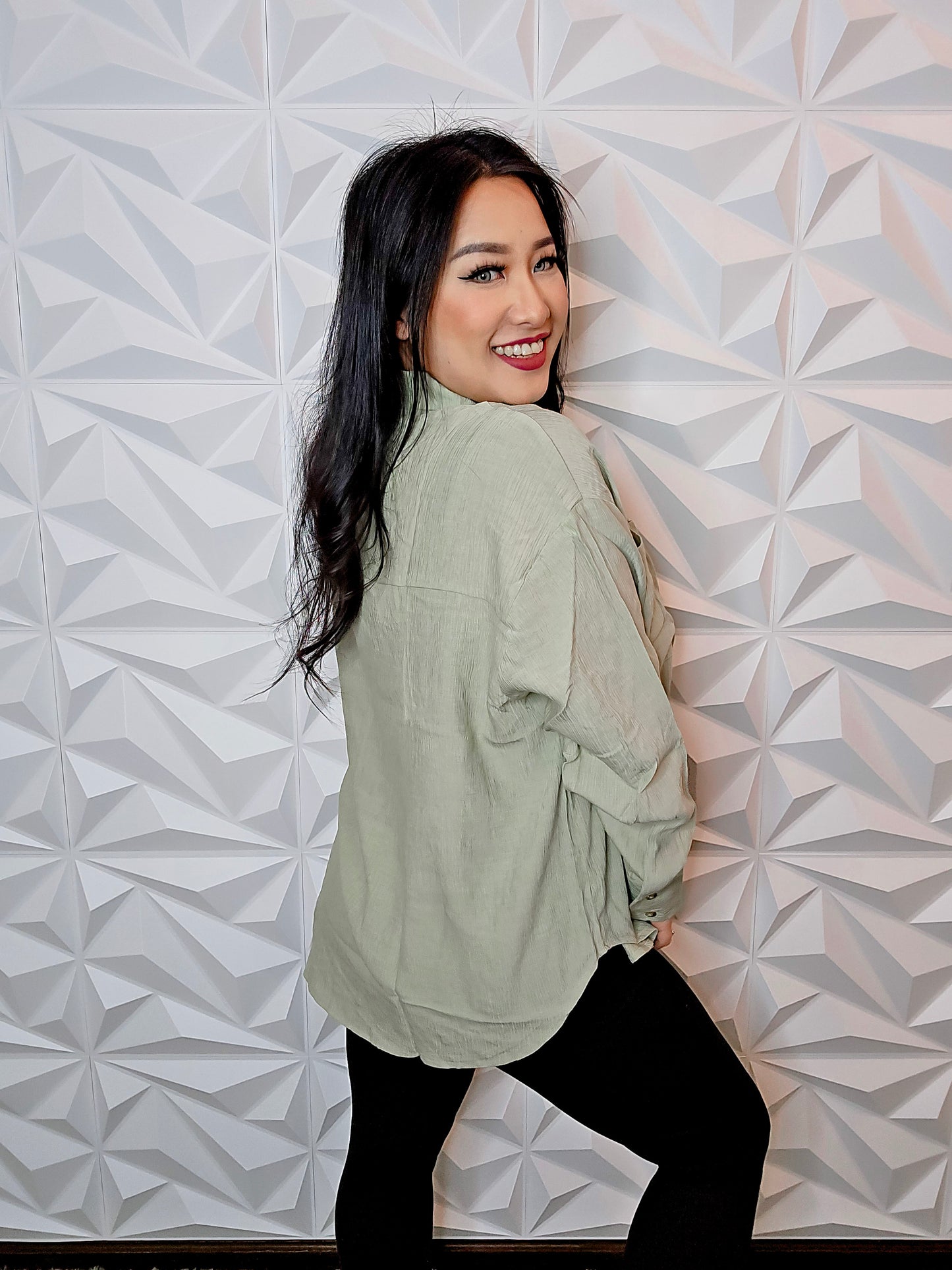 T635 - Textured Button Down Top (OLIVE)