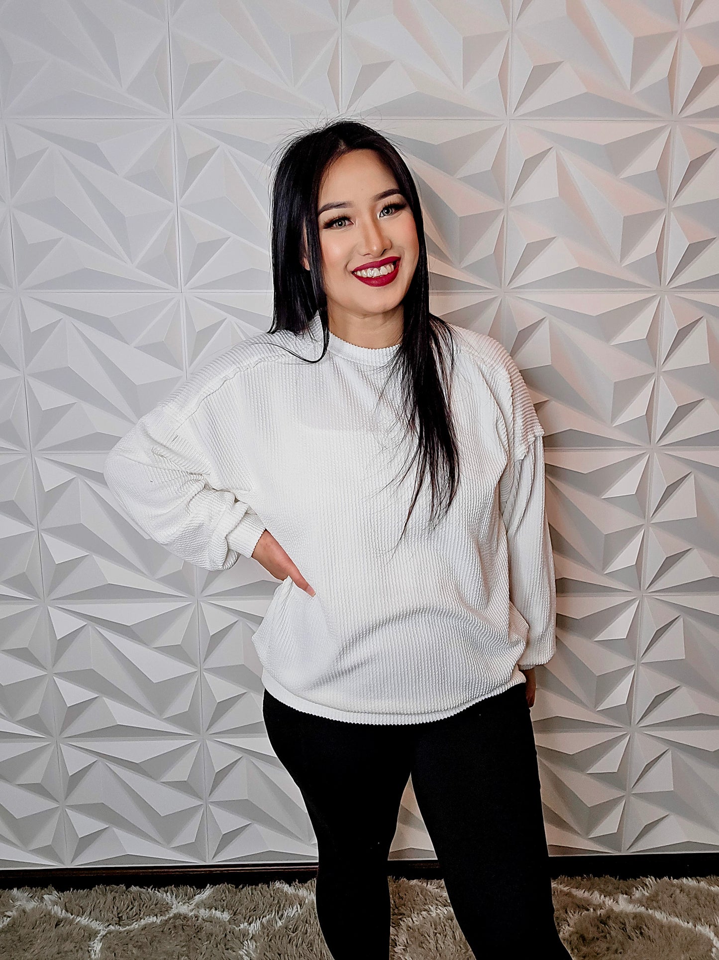 T714 - Ivory Long Sleeve Oversized Crewneck Sweater