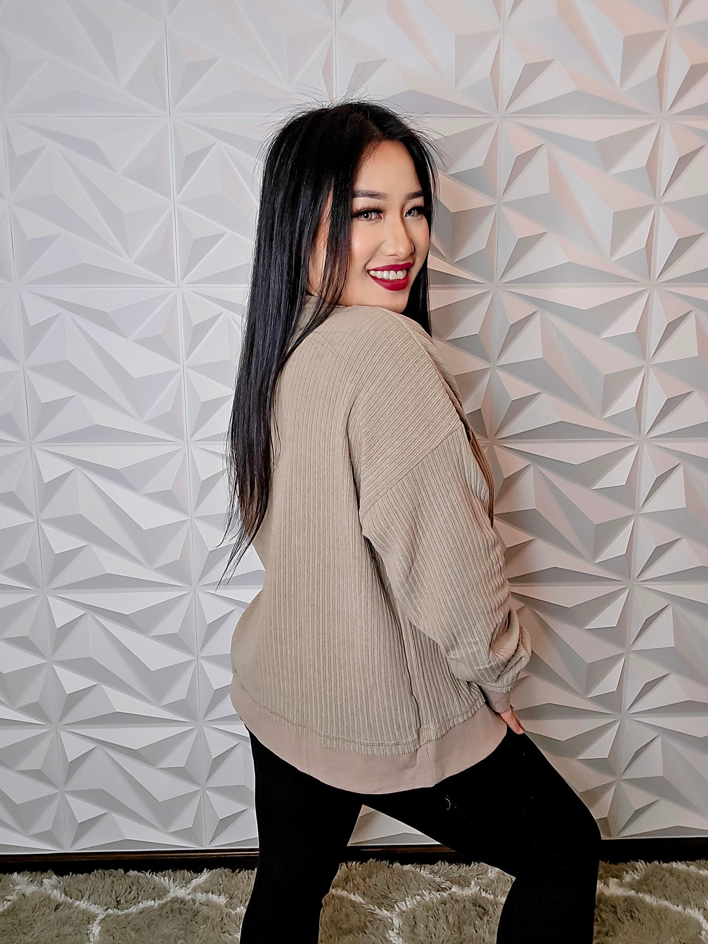 T690 -  Oversized Soft Textured Knit Sweater (MOCHA)