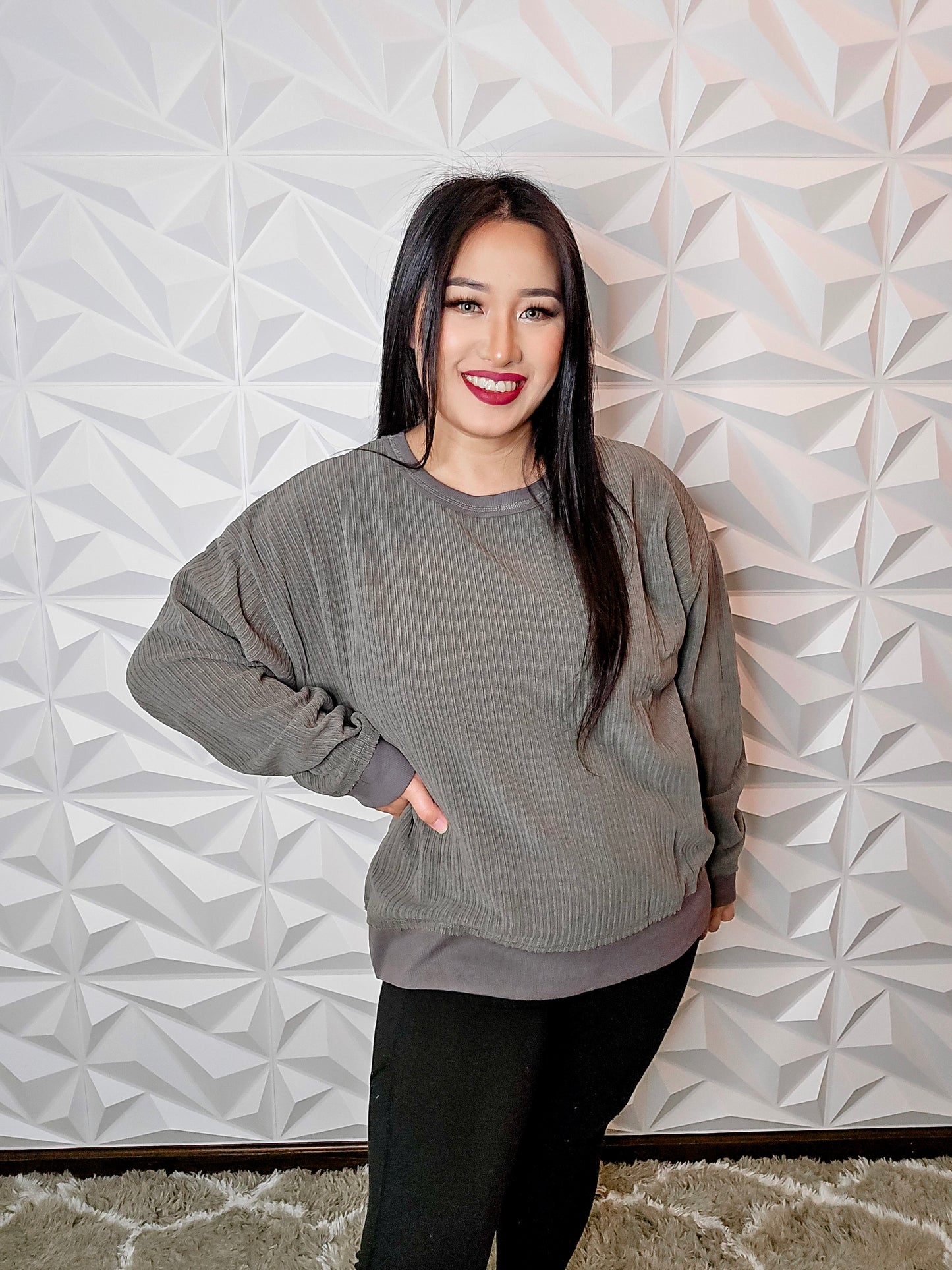 T690 -  Oversized Soft Textured Knit Sweater (CHARCOAL)