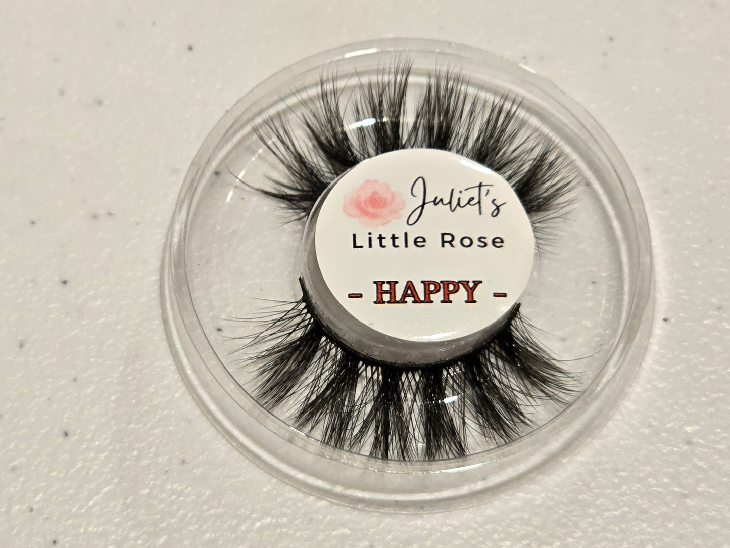 E01 - HAPPY Eyelashes